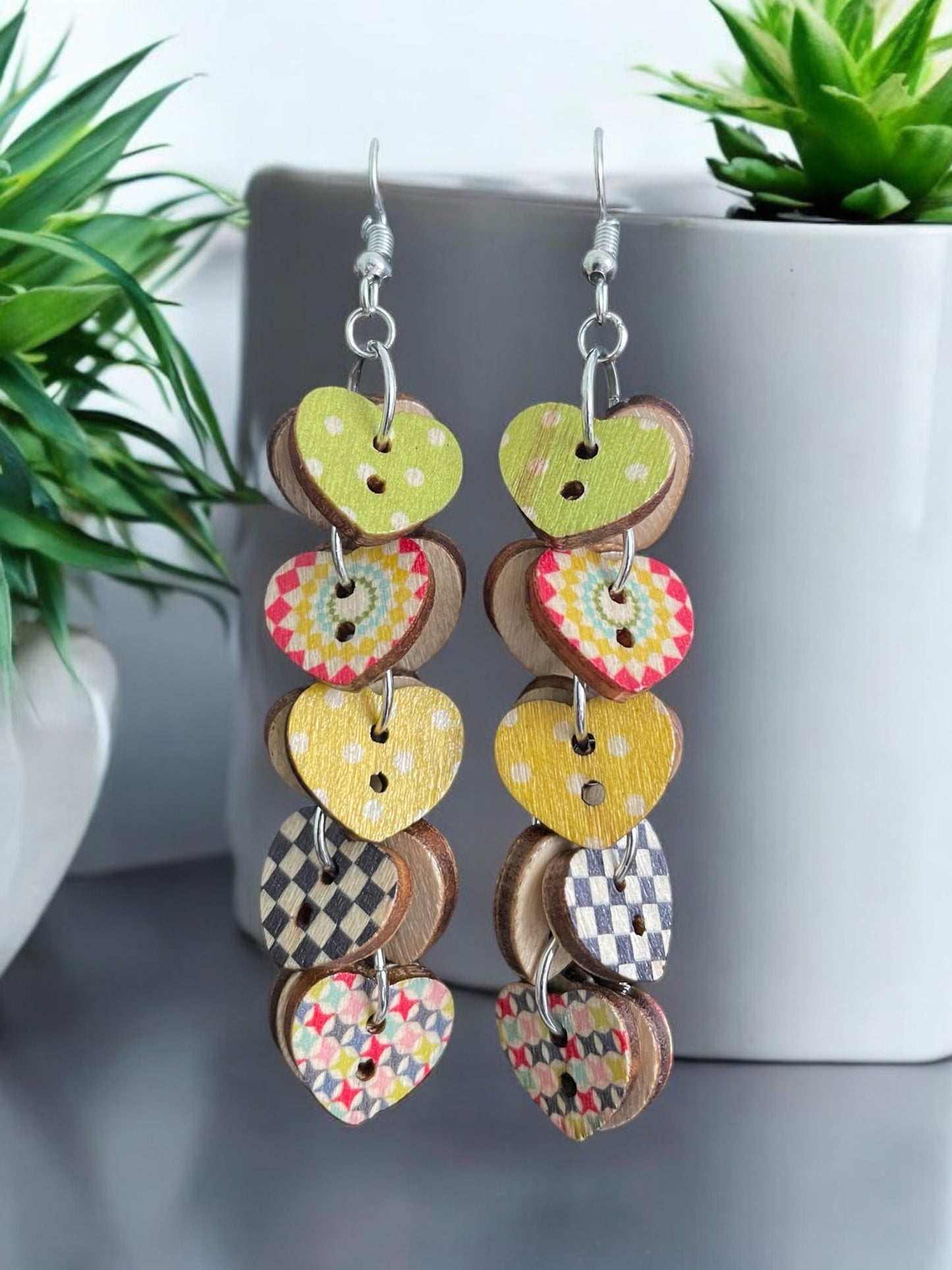 A Buttons Earrings/wooden heart shape