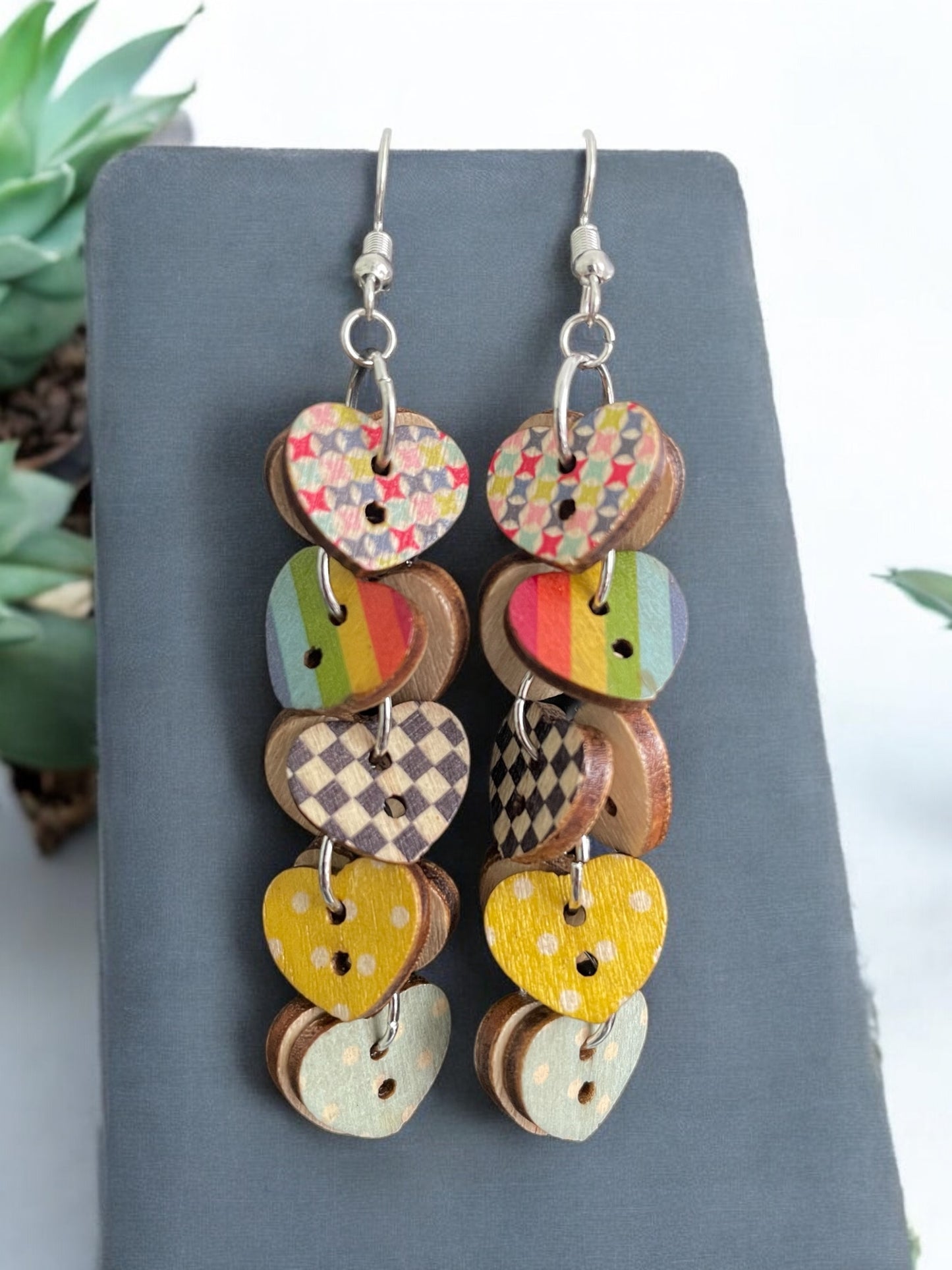 A Buttons Earrings/wooden heart shape