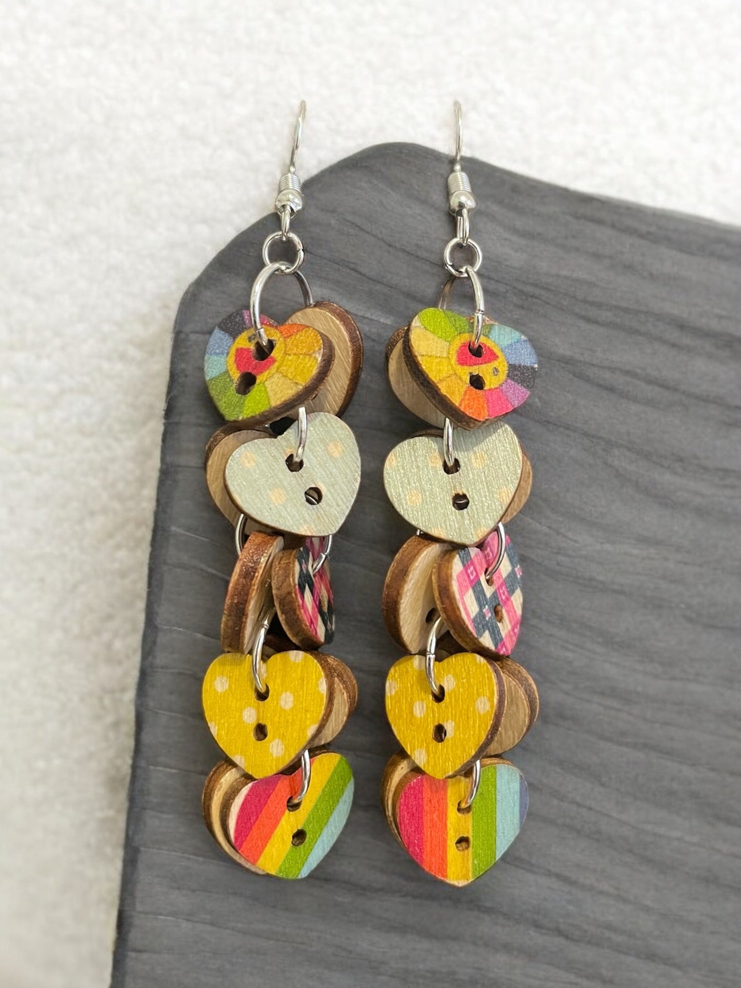 A Buttons Earrings/wooden heart shape